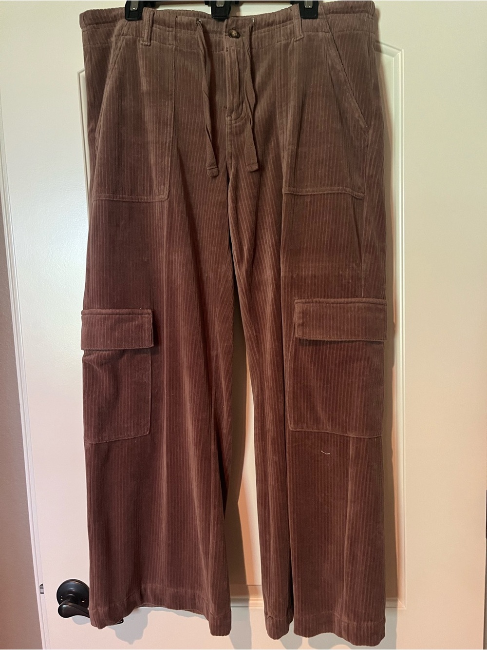 Corduroy Cargo Pants in Brown